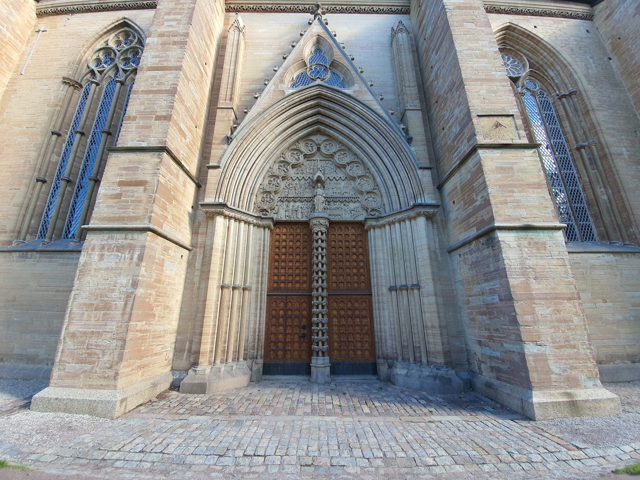 Linköping Cathedral, Sidegate